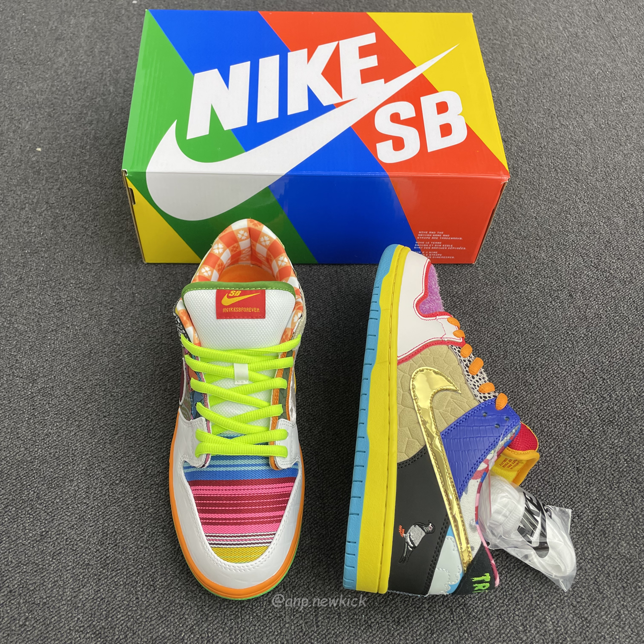 Nike Sb Dunk Low What The 2023 (2) - newkick.app